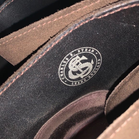 Desert Clark’s - Picture 2 of 2